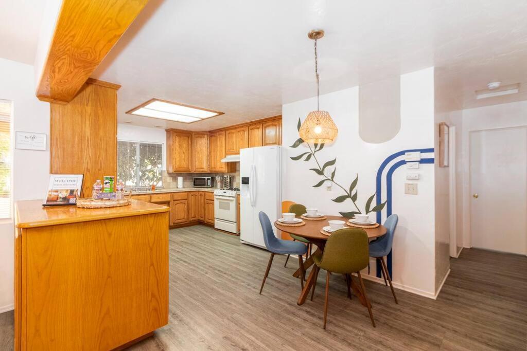 9Min To Univ Of Redlands Spacious Boho Home 5Min To Downtown Discounts Buitenkant foto