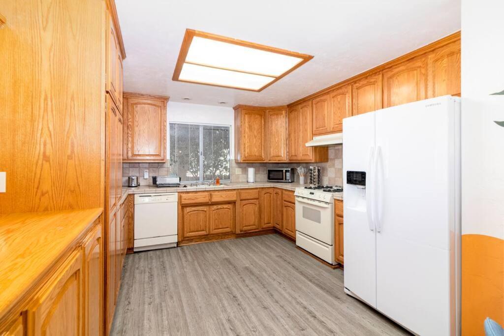 9Min To Univ Of Redlands Spacious Boho Home 5Min To Downtown Discounts Buitenkant foto